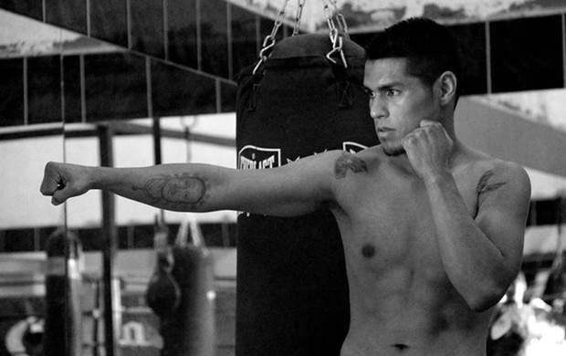 O jovem boxeador Francisco Leal tinha 20 vitrias como profissional (Foto: Reproduo)