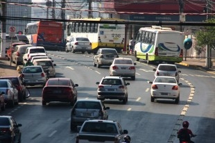 Depois da Isaac Pvoas, a Avenida Getlio Vargas ter faixa exclusiva para transporte pblico nos prximos meses