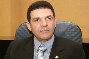 Prefeito Juarez Costa, que  alvo de investigao da Justia Eleitoral