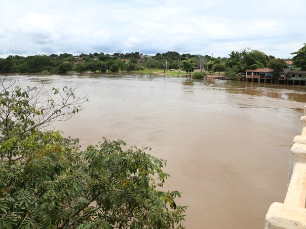 Nvel do Rio Paraguai continua elevado