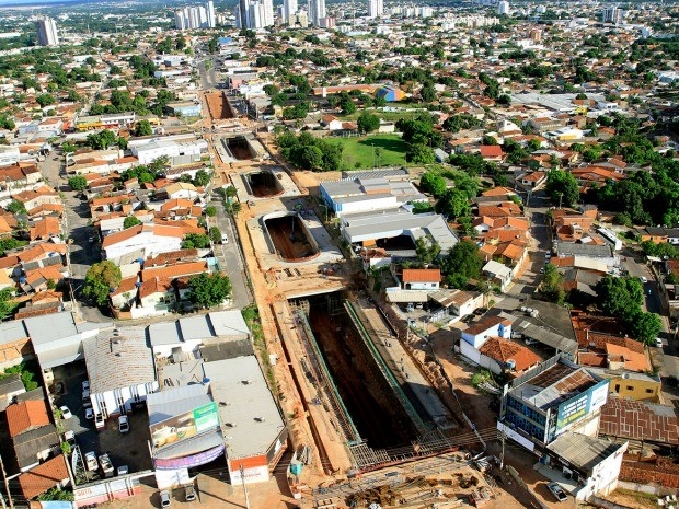 bras da trincheira Jurimirim: deslocamento de adutora causou desabastecimento, diz CAB Cuiab.