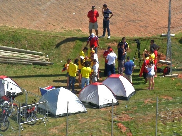 ​Grupo de colombianos teria vindo at Cuiab de carona